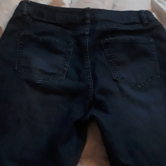 Jeans - Picture 5 of 6